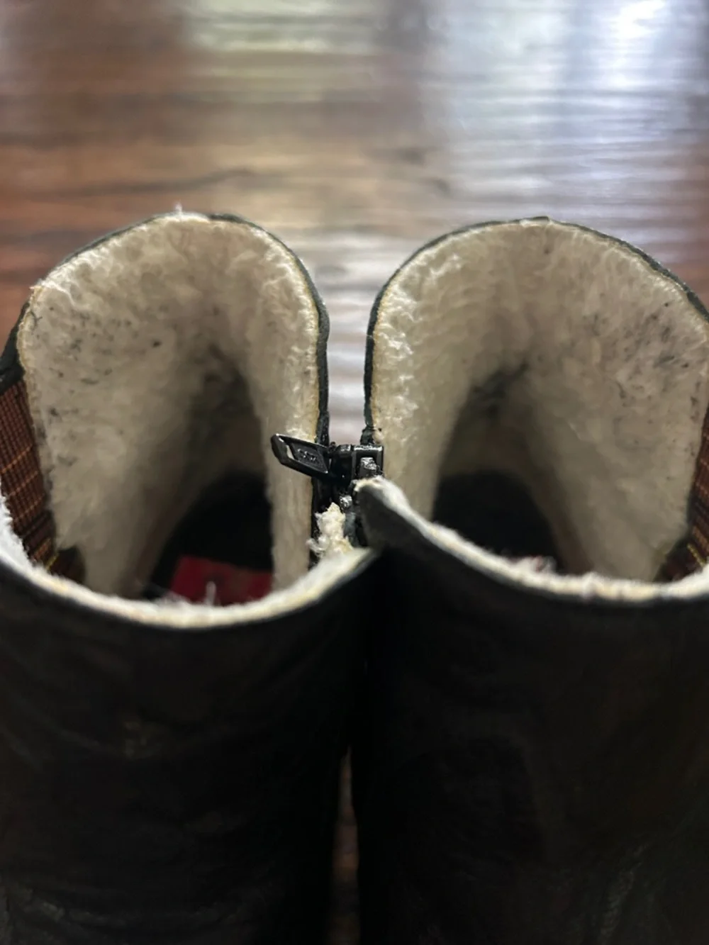 Rieker Waterproof Leather Shearling Lining Black‎ Ankle Boots. Size 42 EU/10 US